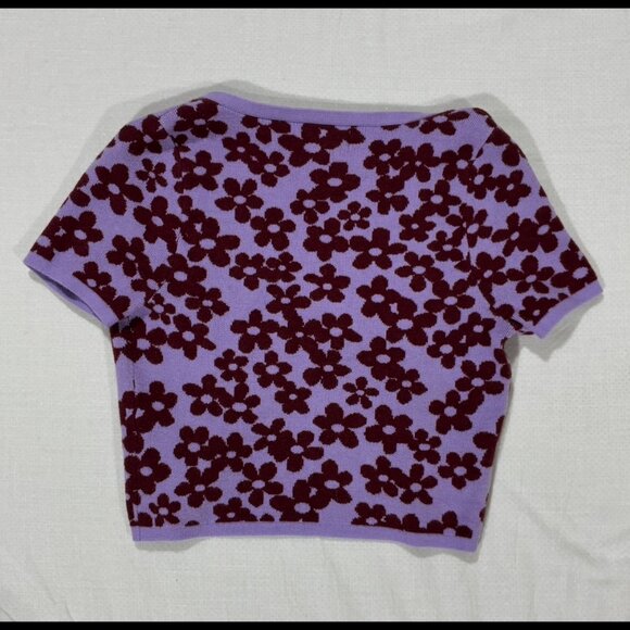 PacSun Cropped Purple Flower Button-Up Sweater - Picture 2 of 2